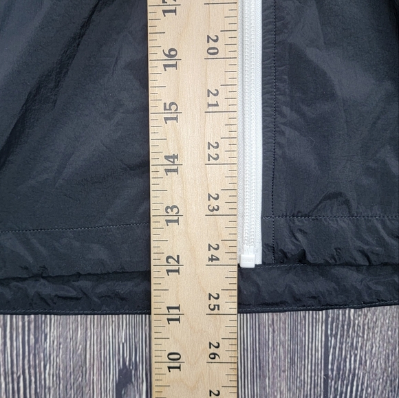 Johnny Was Calme NWT Elements Black and White Zip Up Windbreaker Jacket - Picture 14 of 14